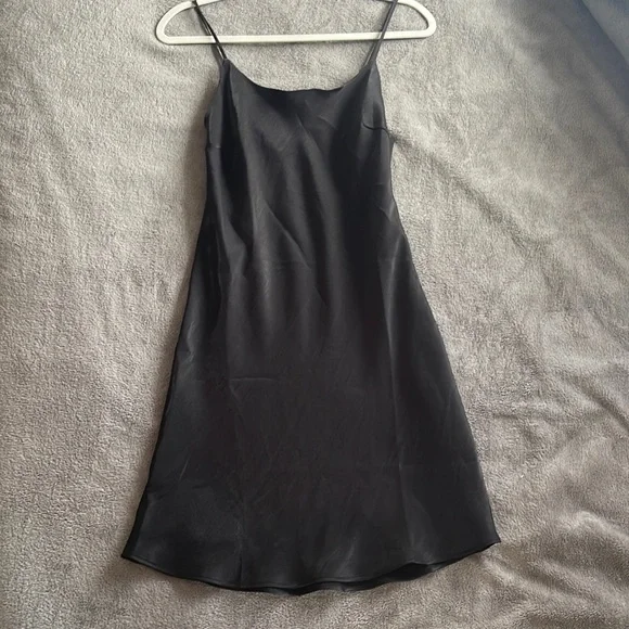 Forever 21 | Dresses | Forever 2 Black Silk Midlength Dress | Poshmark